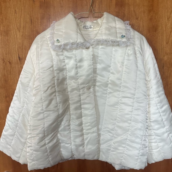 Nanette Undies Co. Other - Absolutely Adorable Vintage Quilted Short House/Bed Coat by Nanette Undies Co.